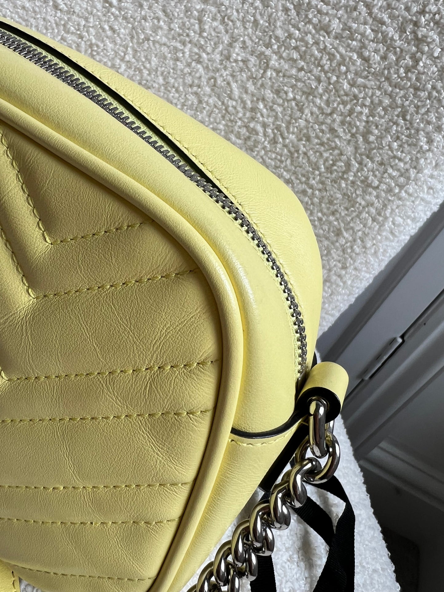 Gucci GG Pale Yellow Marmont Small Shoulder Bag (RRP £1340)