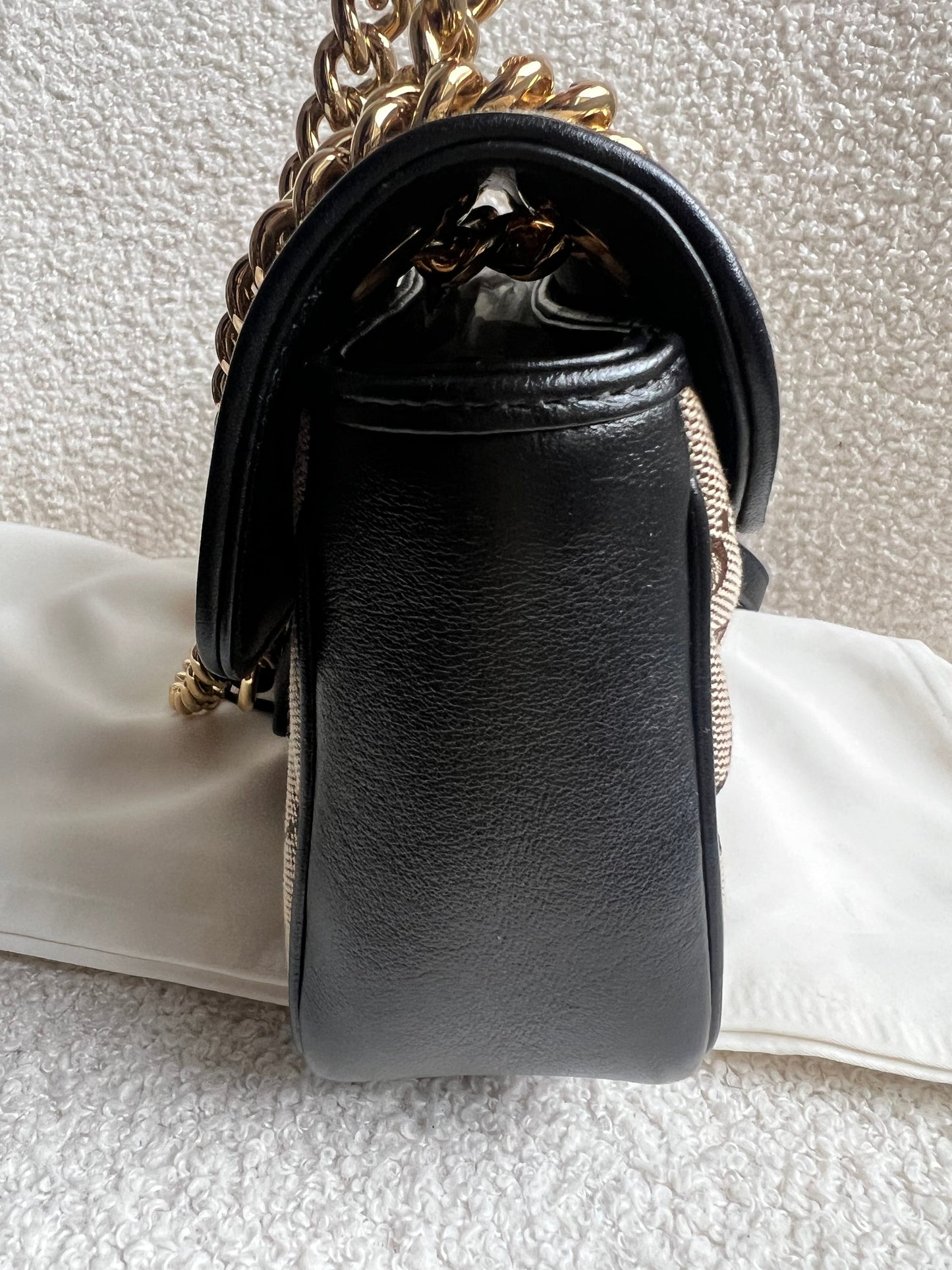 Gucci GG Beige Marmont Mini Shoulder Bag (RRP £1,470)
