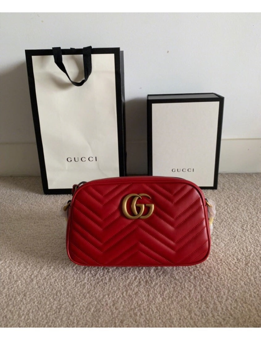 Gucci GG Marmont Series Small Quilted Shoulder Bag