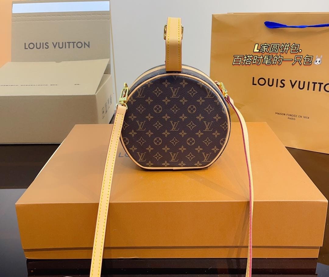 Louis Vuitton Boite Chapeau Souple MM Monogram Canvas Handbag ( Lushentic Version )