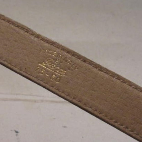 Gucci Vintage Brown Belt w Oval Cursive Logo Buckle