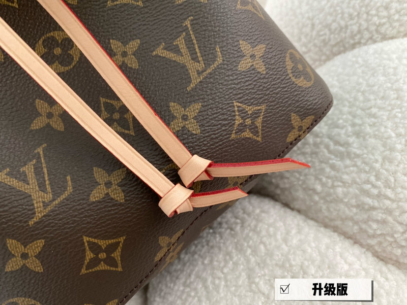 Alice bags - Louis Vuittons  - 15075