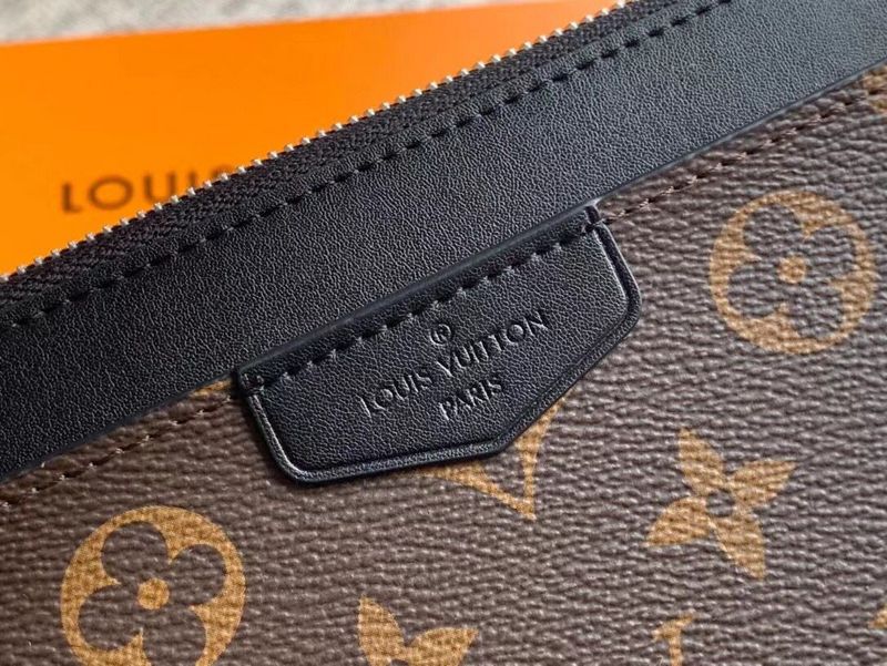 Alice Bags- Louis Vuittons  - 16324