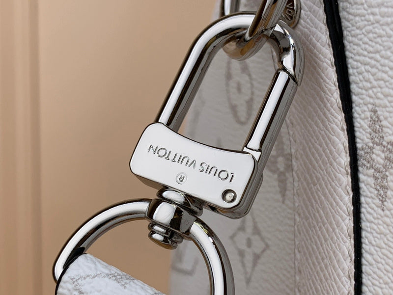Alice bags - Louis Vuittons  - 15426