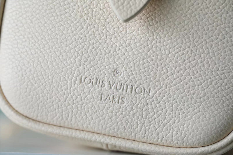 Alice bags - Louis Vuittons  - 6611