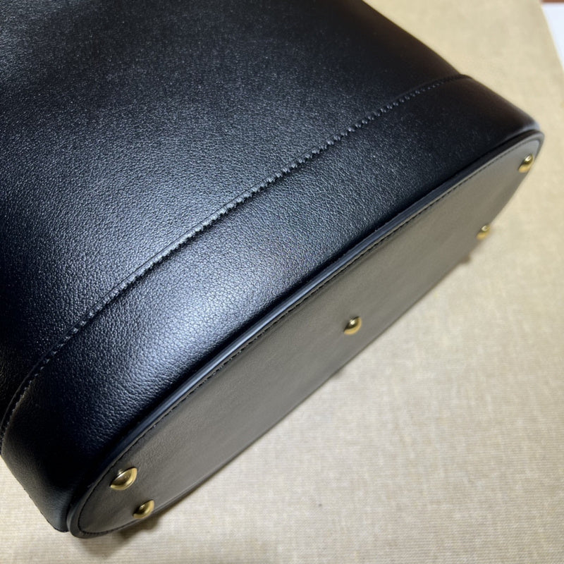 Gucci  Luxury -  Bags - 588