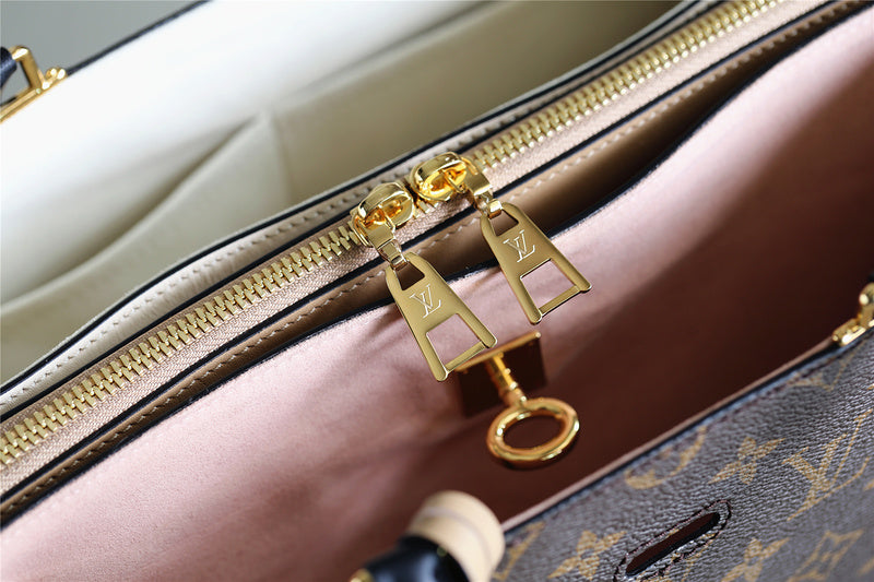 Alice bags - Louis Vuittons  - 7953