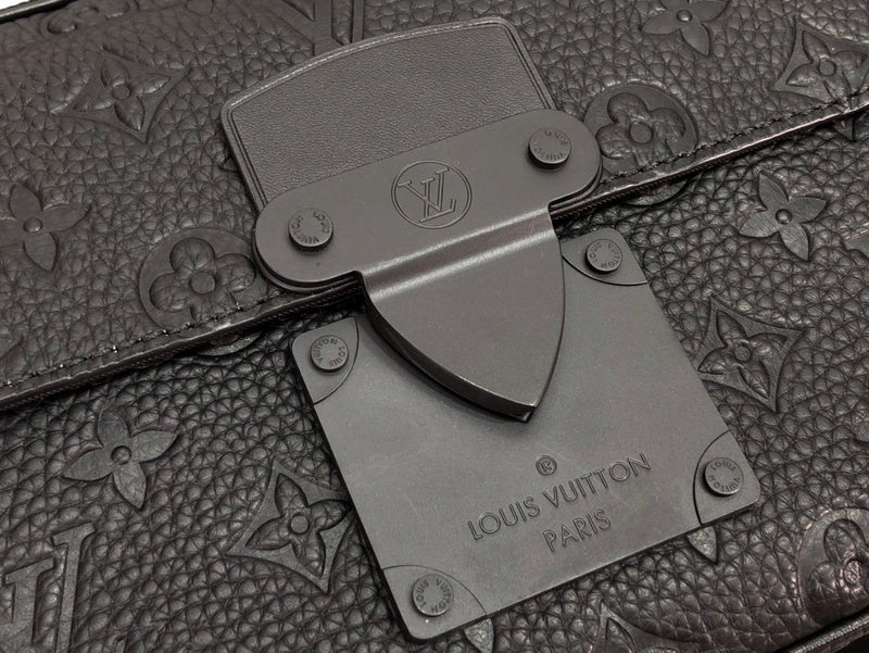 Alice Bags- Louis Vuittons  - 16487
