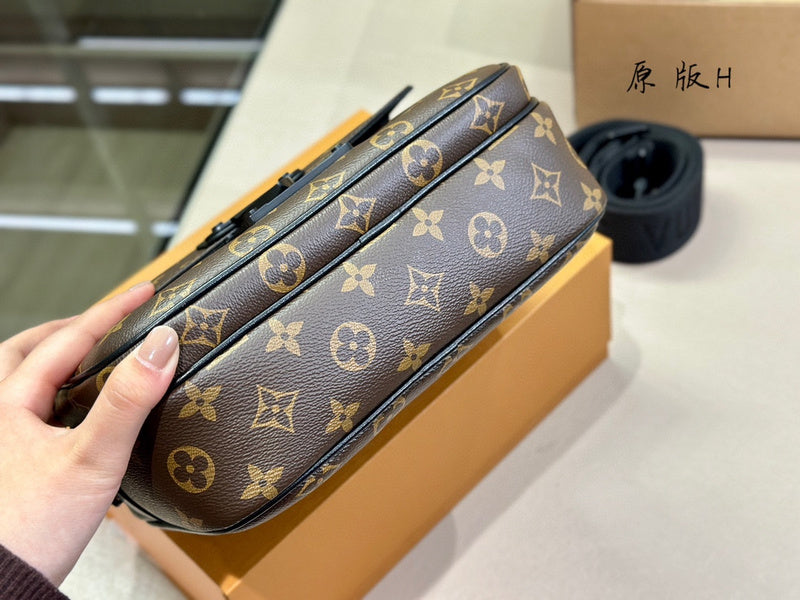 Alice bags - Louis Vuittons  - 14985