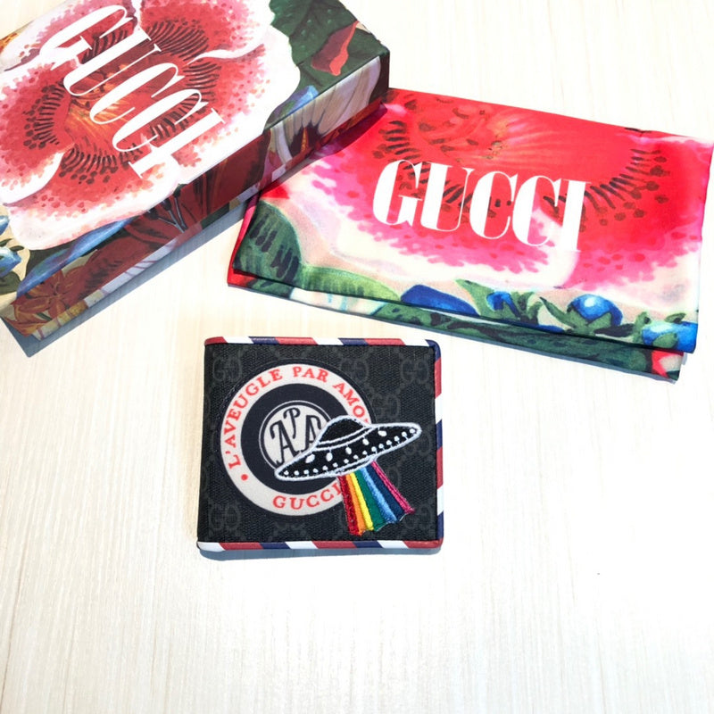 Gucci   Luxury Bags  874