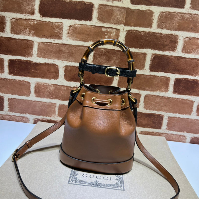 Gucci  Luxury -  Bags - 590