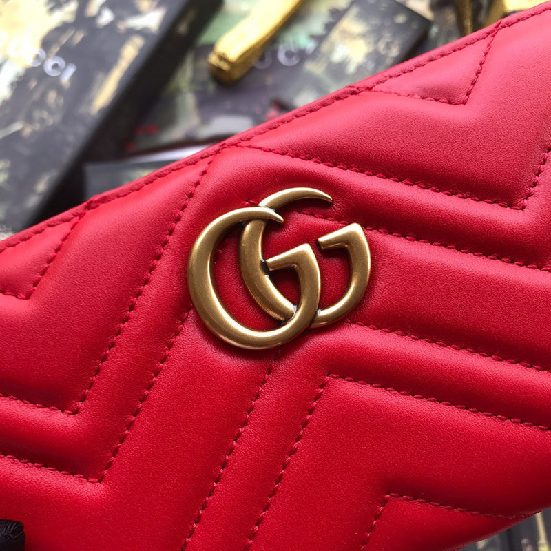 Gucci   Luxury Bags  939