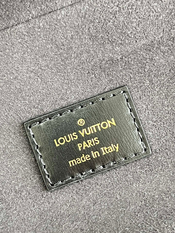Alice Bags- Louis Vuittons  - 16472