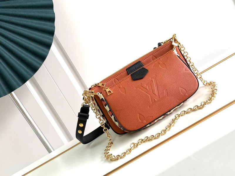 Alice Bags- Louis Vuittons  - 16449
