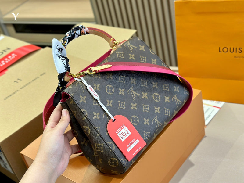 Alice bags - Louis Vuittons  - 14847