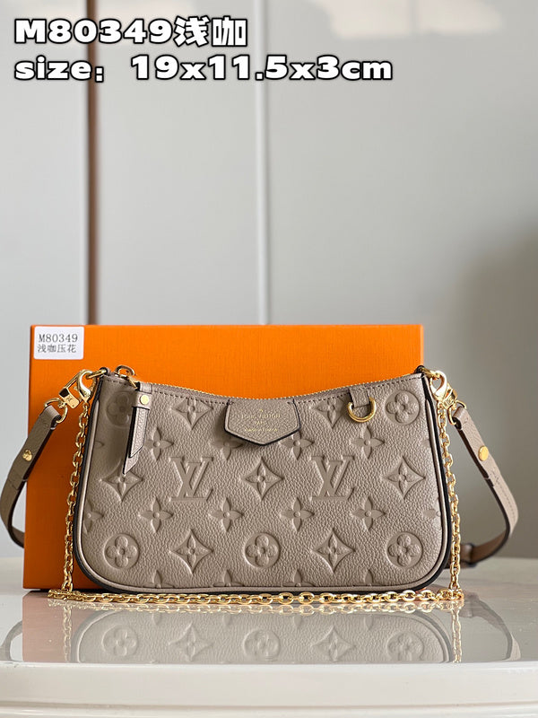 Alice  Bags- Louis Vuittons  - 15867