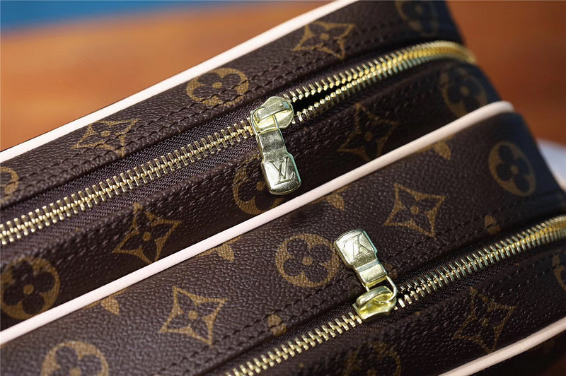 Alice bags - Louis Vuittons  - 10460