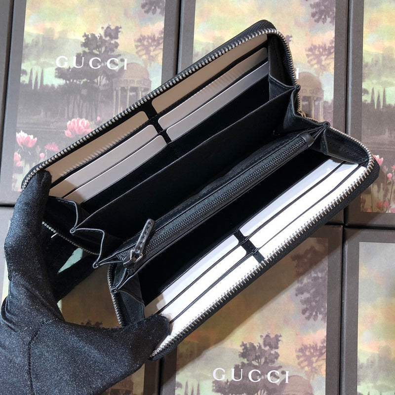 Gucci   Luxury Bags  915