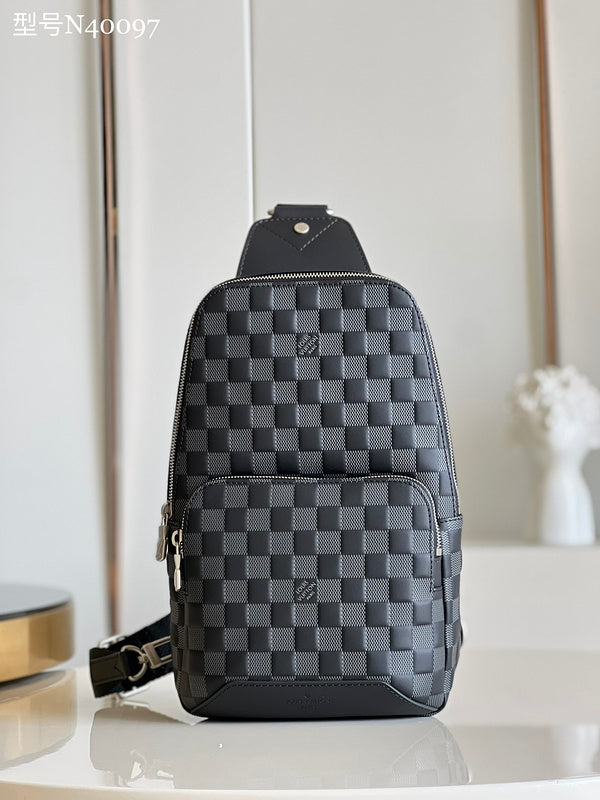 Alice Bags- Louis Vuittons  - 16259