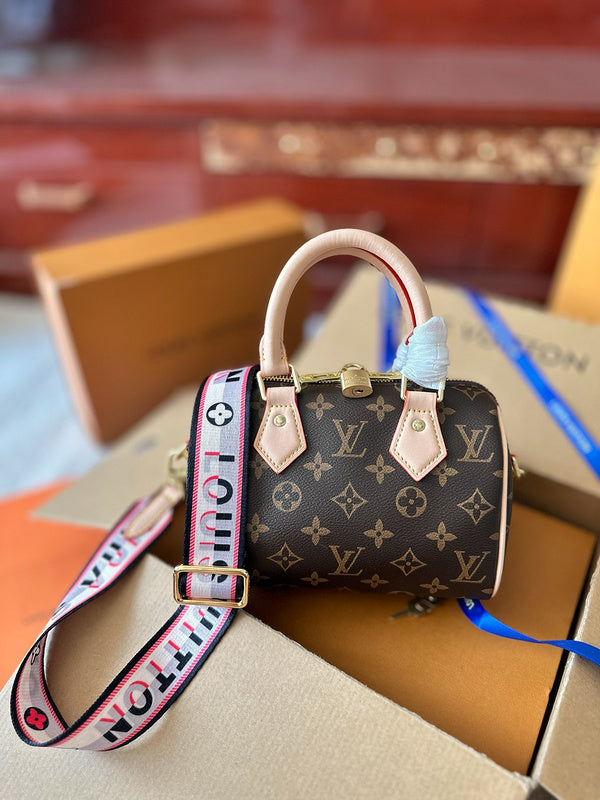 Alice bags - Louis Vuittons  - 14852