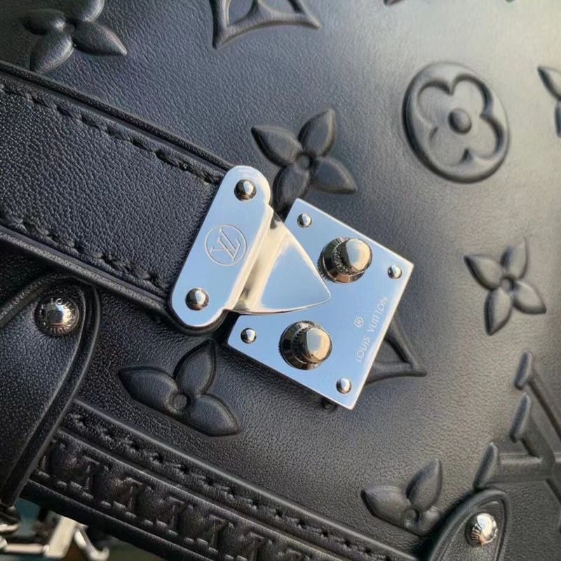 Alice Bags- Louis Vuittons  - 15958