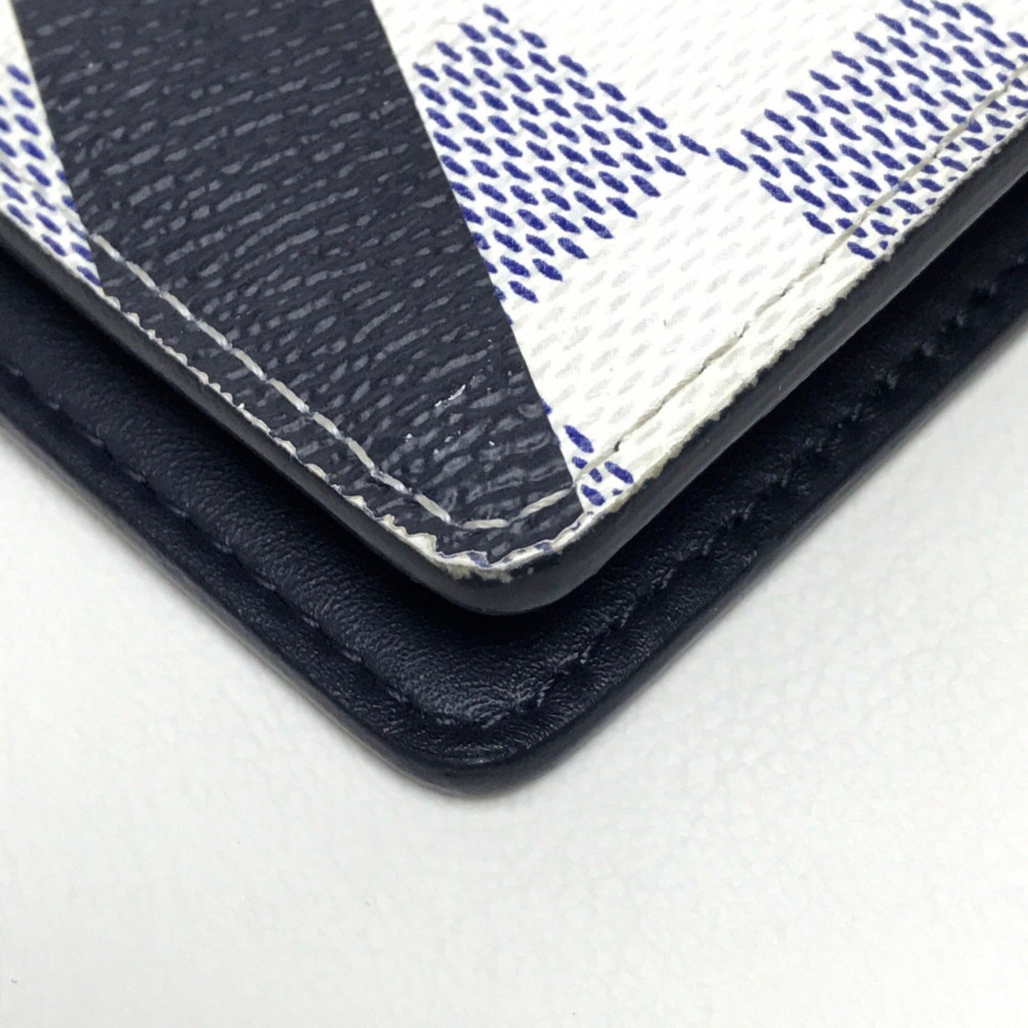 Louis Vuitton  Other Long Wallet (Bi-Fold)