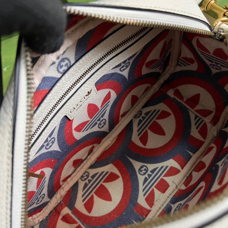 Gucci  Luxury -  Bags - 381