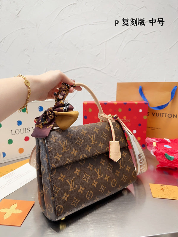 Alice bags - Louis Vuittons  - 14946