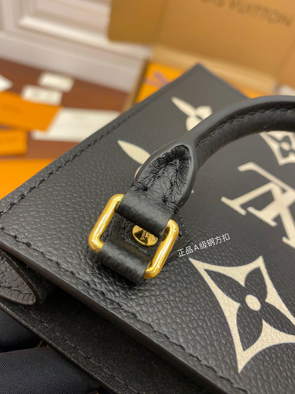 Alice Bags- Louis Vuittons  - 16202