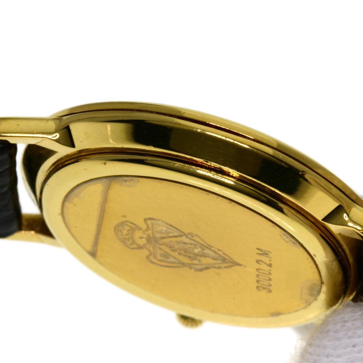 GUCCI Watches Quartz 3000.2M Gold Plated, Leather gold Round face black dial mens Used
