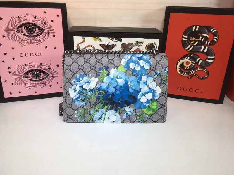 Gucci Bags - The Tote   310