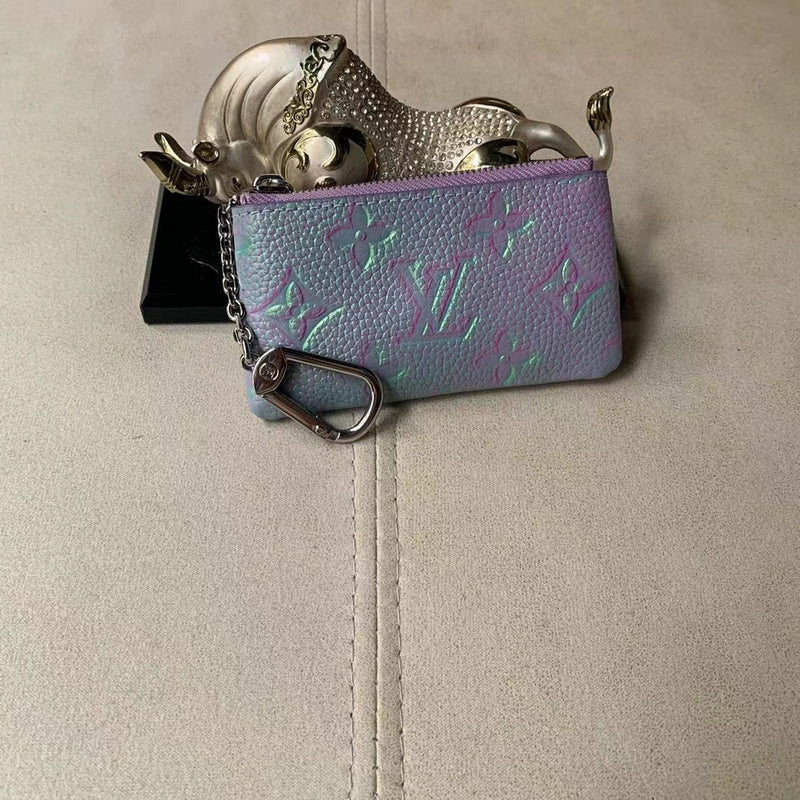 Alice Bags- Louis Vuittons  - 16375