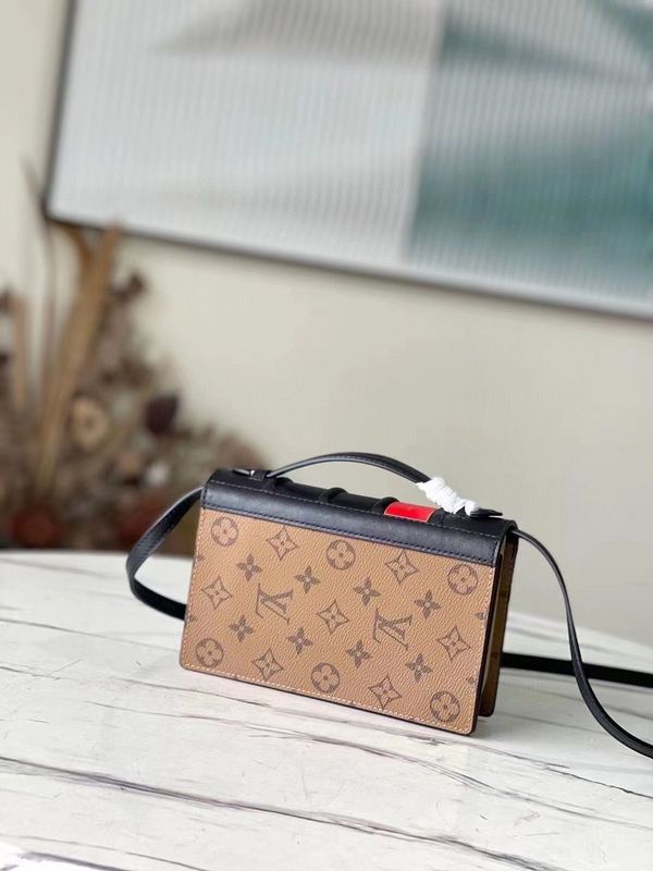 Alice Bags- Louis Vuittons  - 15933