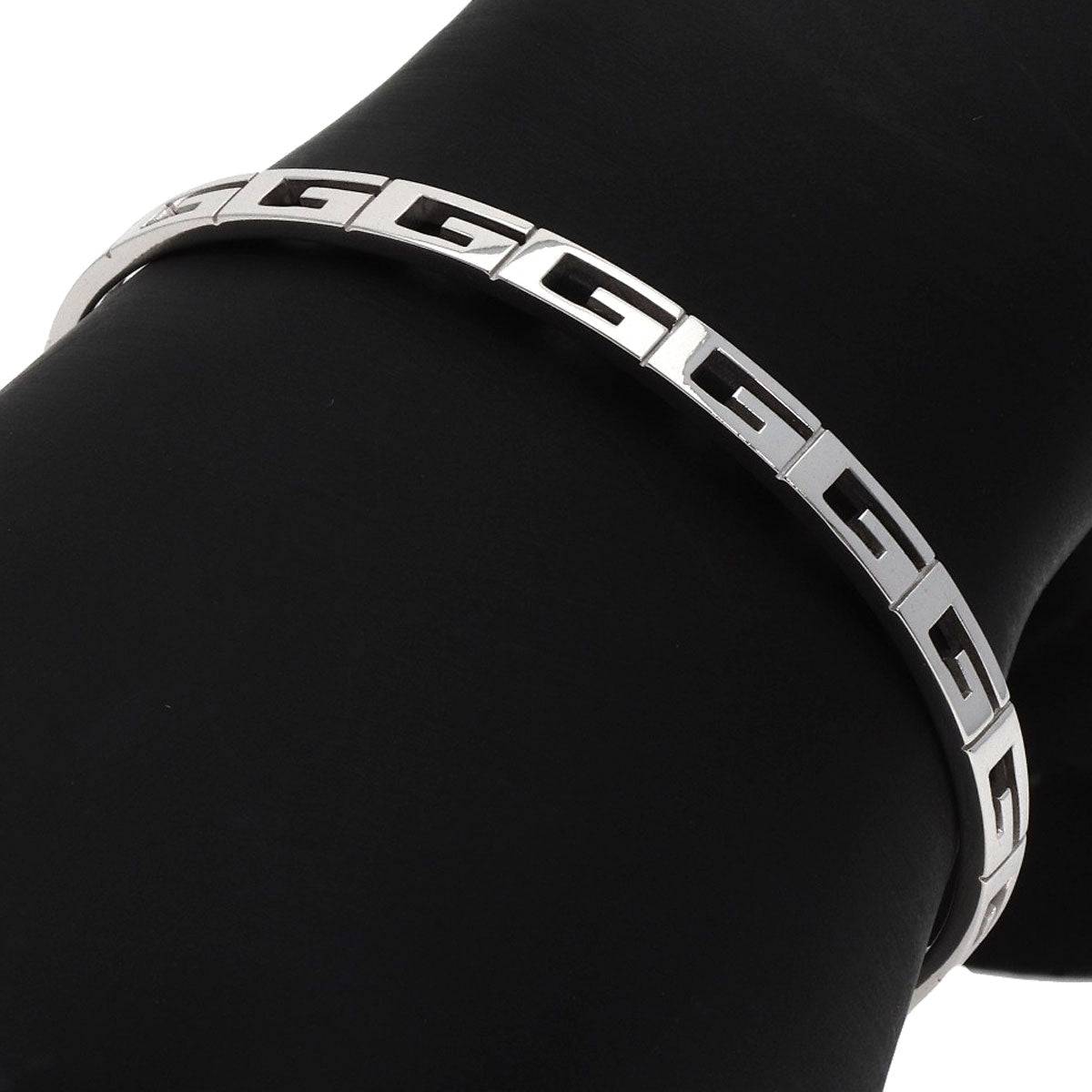 GUCCI bracelet K18WG Silver Bangle G logo #18