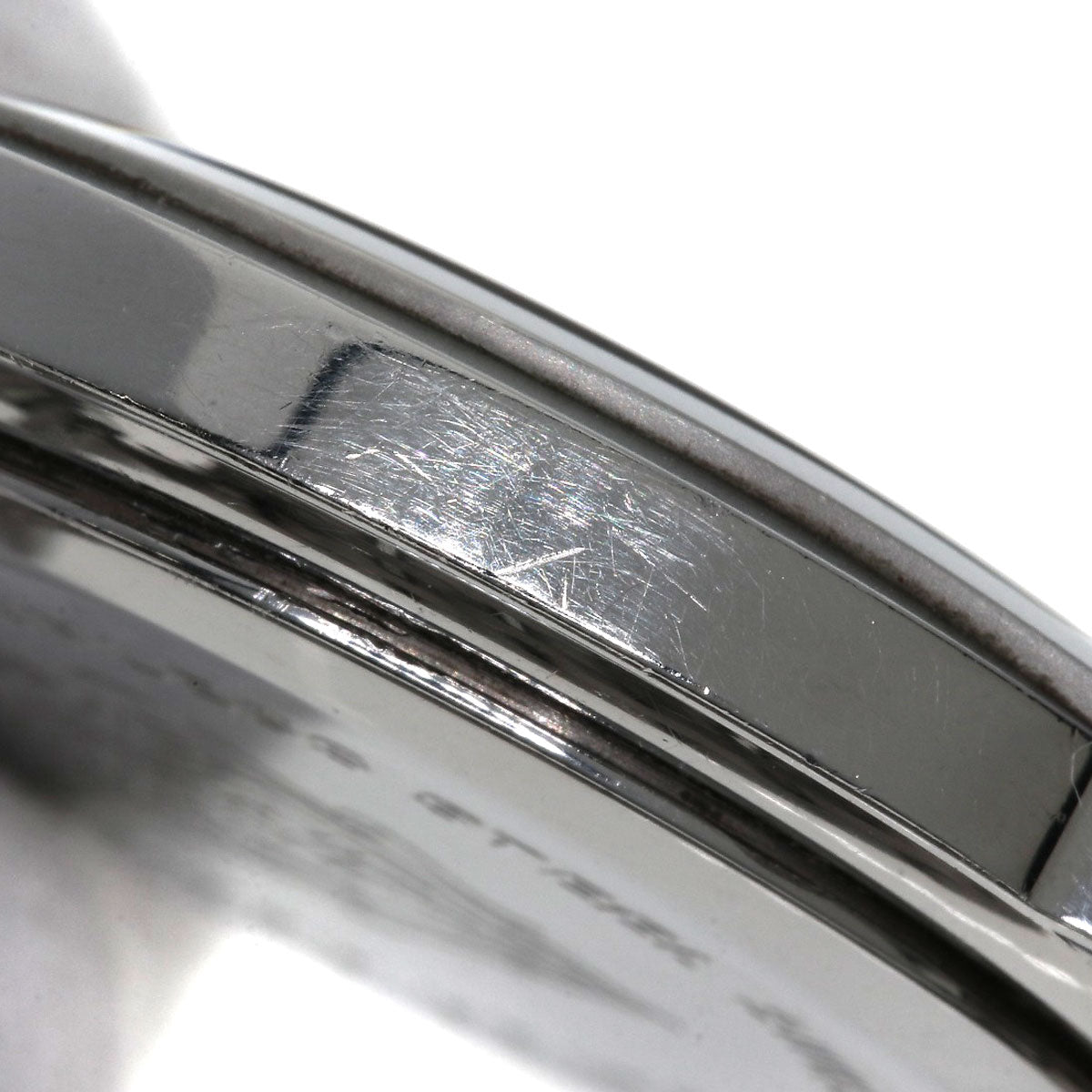 GUCCI Watches Quartz 5500M Stainless Steel , Stainless Steel Silver Round face black dial mens Used
