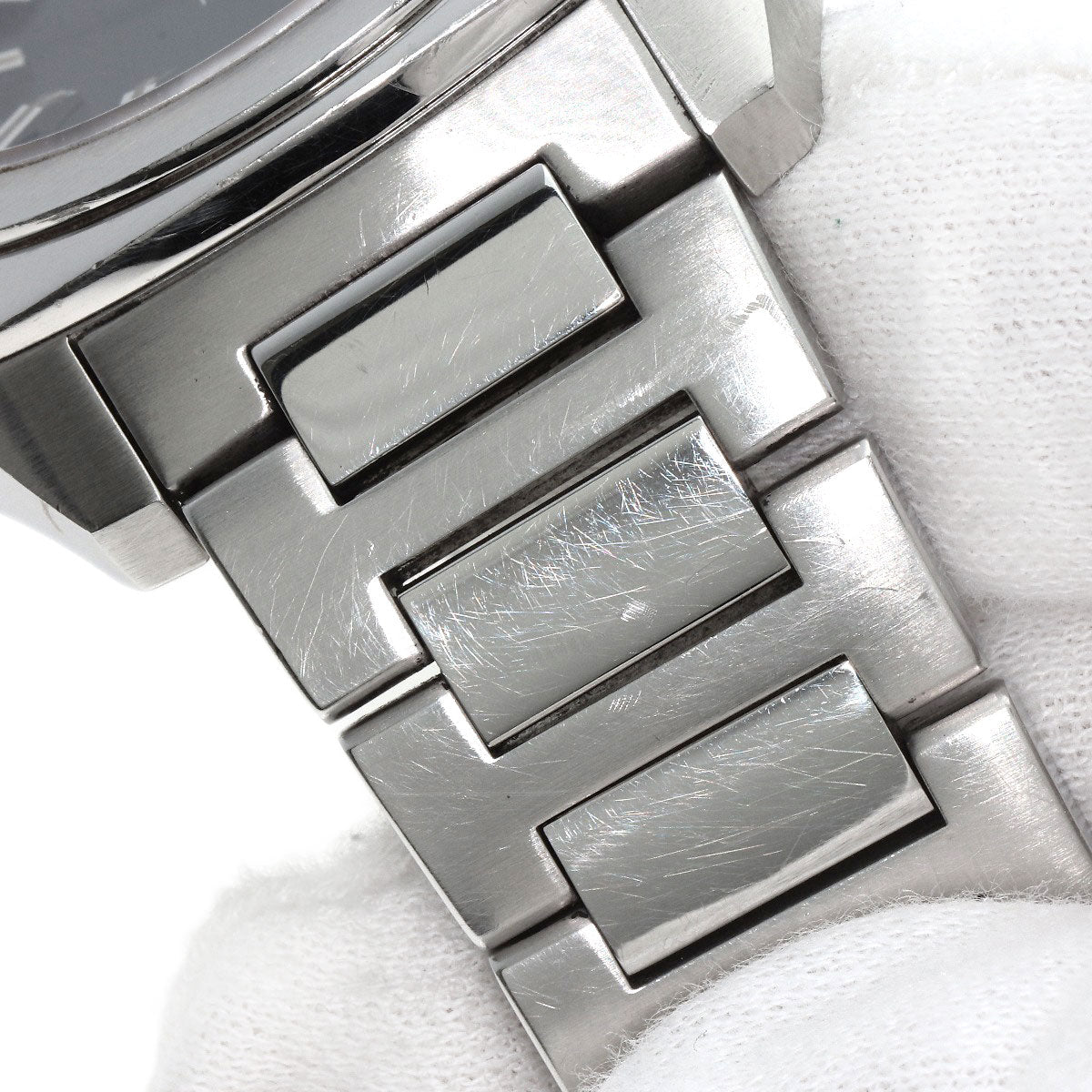 GUCCI Watches Quartz Stainless Steel , Stainless Steel Silver 142.2 black dial mens Used