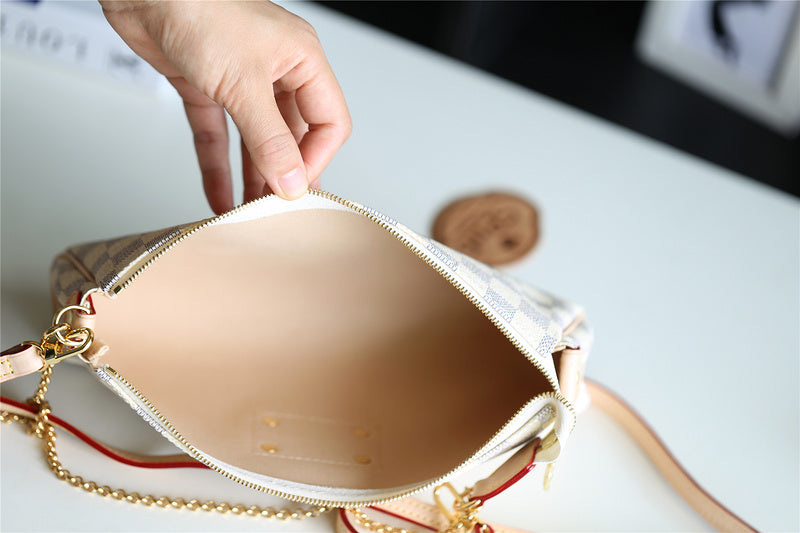 Alice bags - Louis Vuittons  - 9377