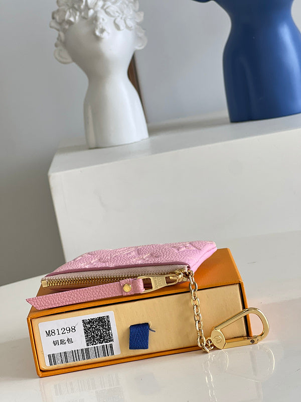 Alice Bags- Louis Vuittons  - 16393