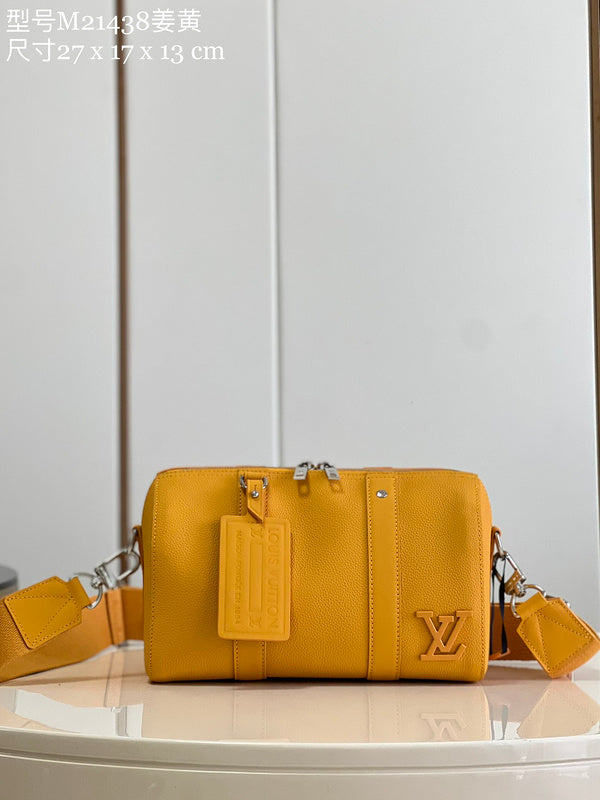 Alice Bags- Louis Vuittons  - 16131