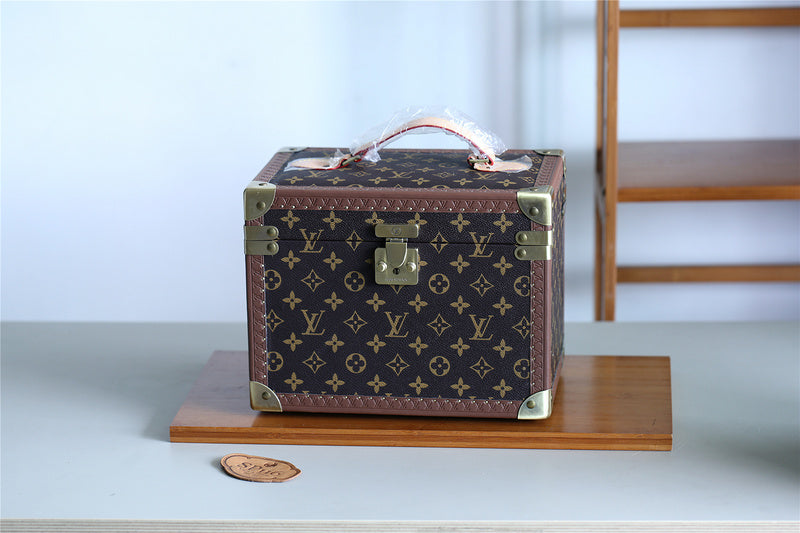 Alice bags - Louis Vuittons  - 9515