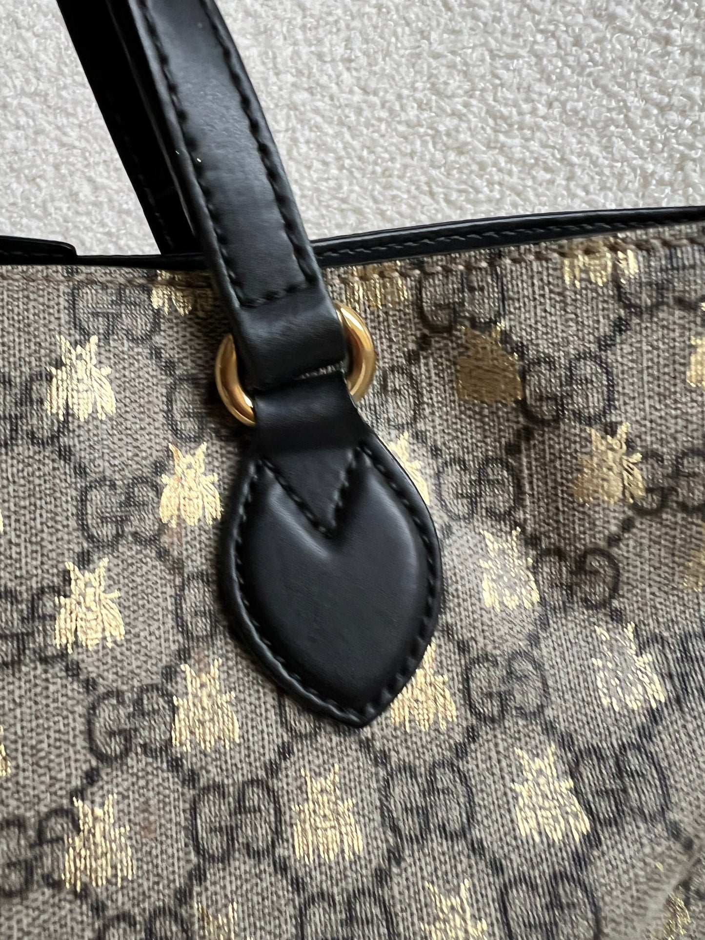 Gucci Supreme Bees Small Tote