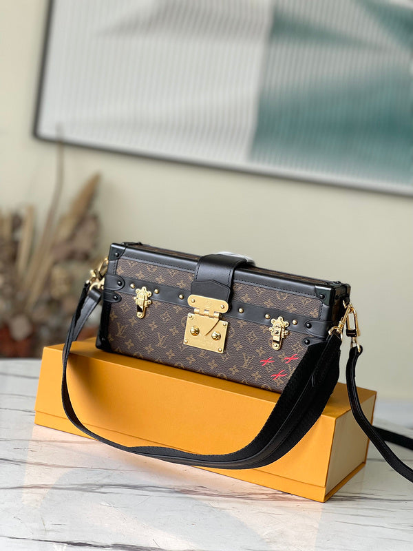 Alice bags- Louis Vuittons  - 16672