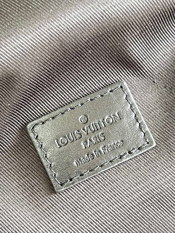 Alice Bags- Louis Vuittons  - 16425