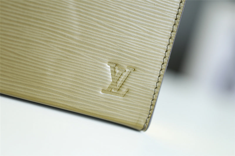 Alice bags - Louis Vuittons  - 11114