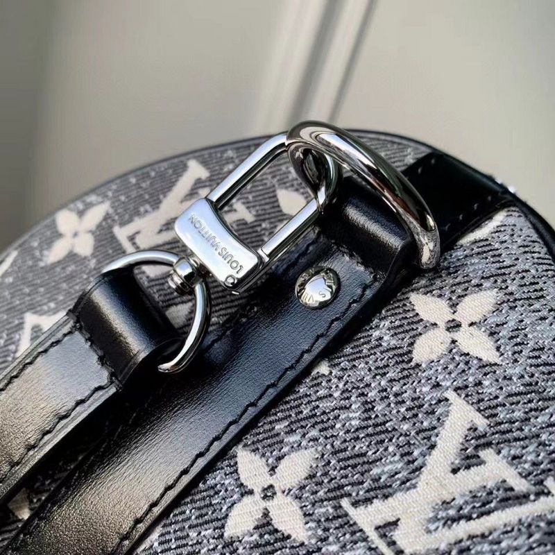 Alice Bags- Louis Vuittons  - 15966