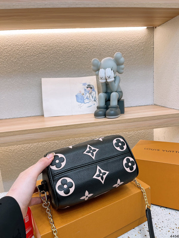 Alice bags - Louis Vuittons  - 15136