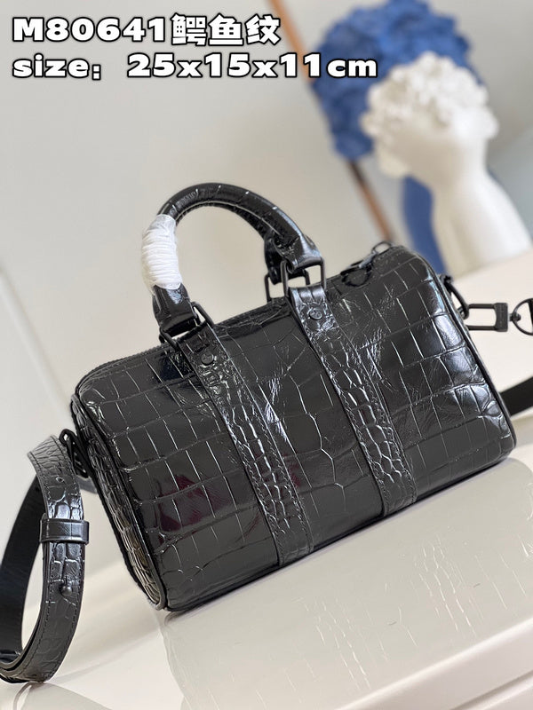 Alice bags - Louis Vuittons  - 15787