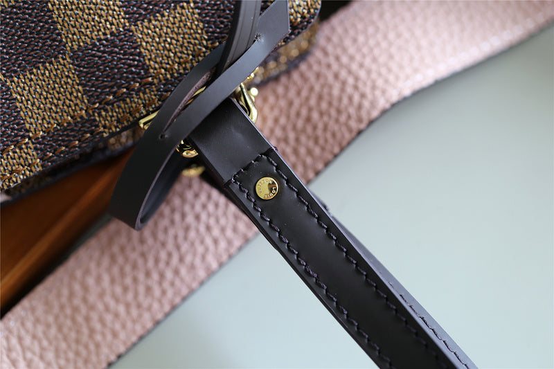 Alice bags - Louis Vuittons  - 7902