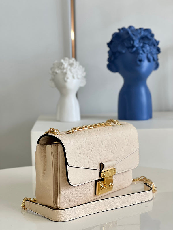 Alice Bags- Louis Vuittons  - 16470