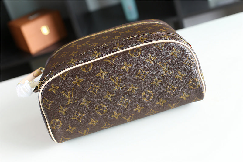 Alice bags - Louis Vuittons  - 10987